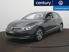 Volkswagen Golf - 1.4 eHybrid Style l Zwenkbare Trekhaak l Elek Stoelen l PDC l Navi l Stoel/stuurverwarming