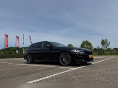 Alpina B5 - Touring 621pk B&W