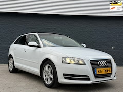Audi A3 Sportback - 1.2 TFSI S-LINE AUTOMAAT/PANO/LED