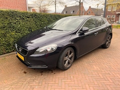 Volvo V40 - 2.0 D2 Summum
