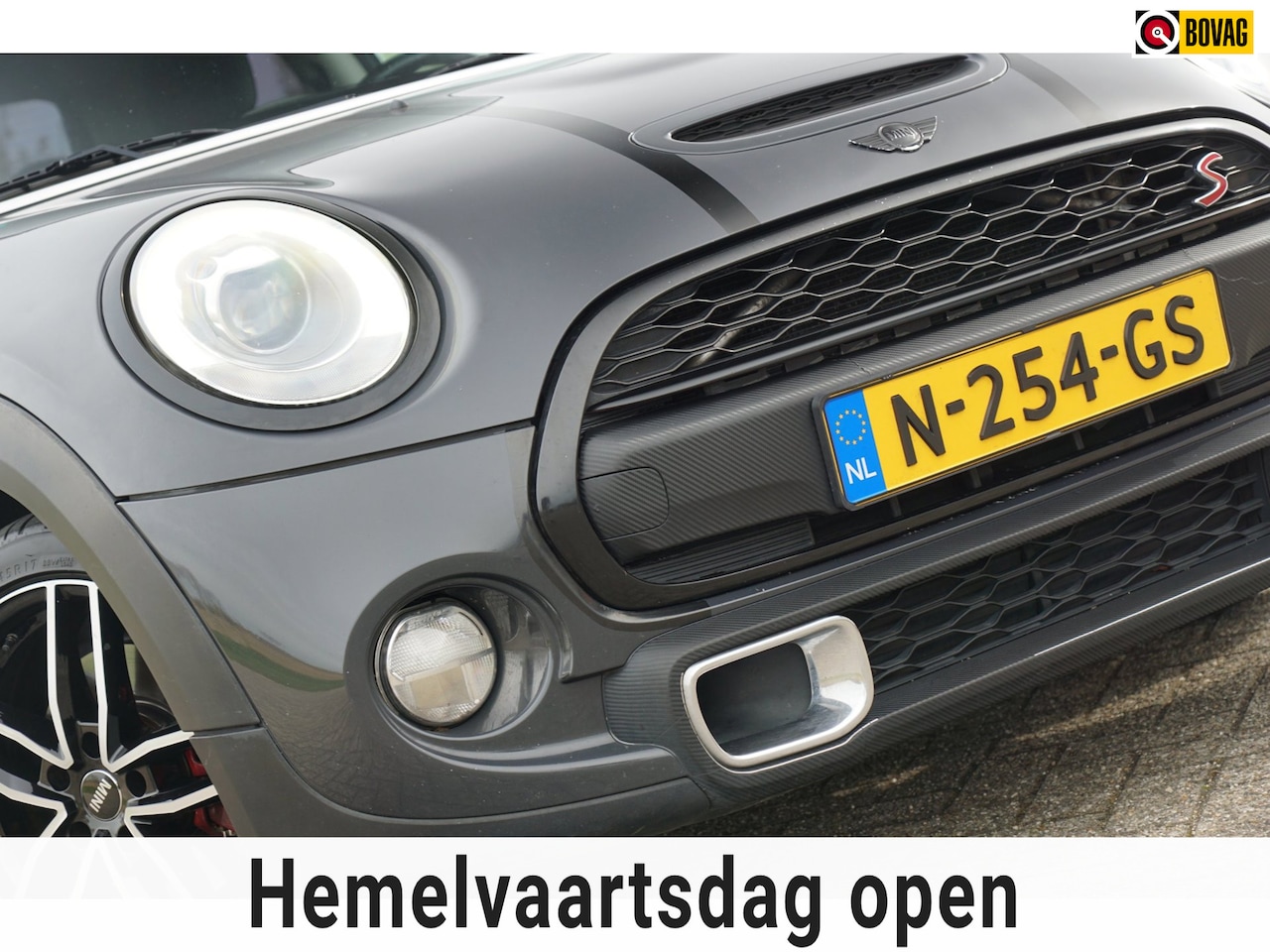 MINI Cooper S - Mini 2.0 Chili Serious Business | Thunder Grey Metallic | Full-LED/Half-Leder/NAV/Stoelver - AutoWereld.nl