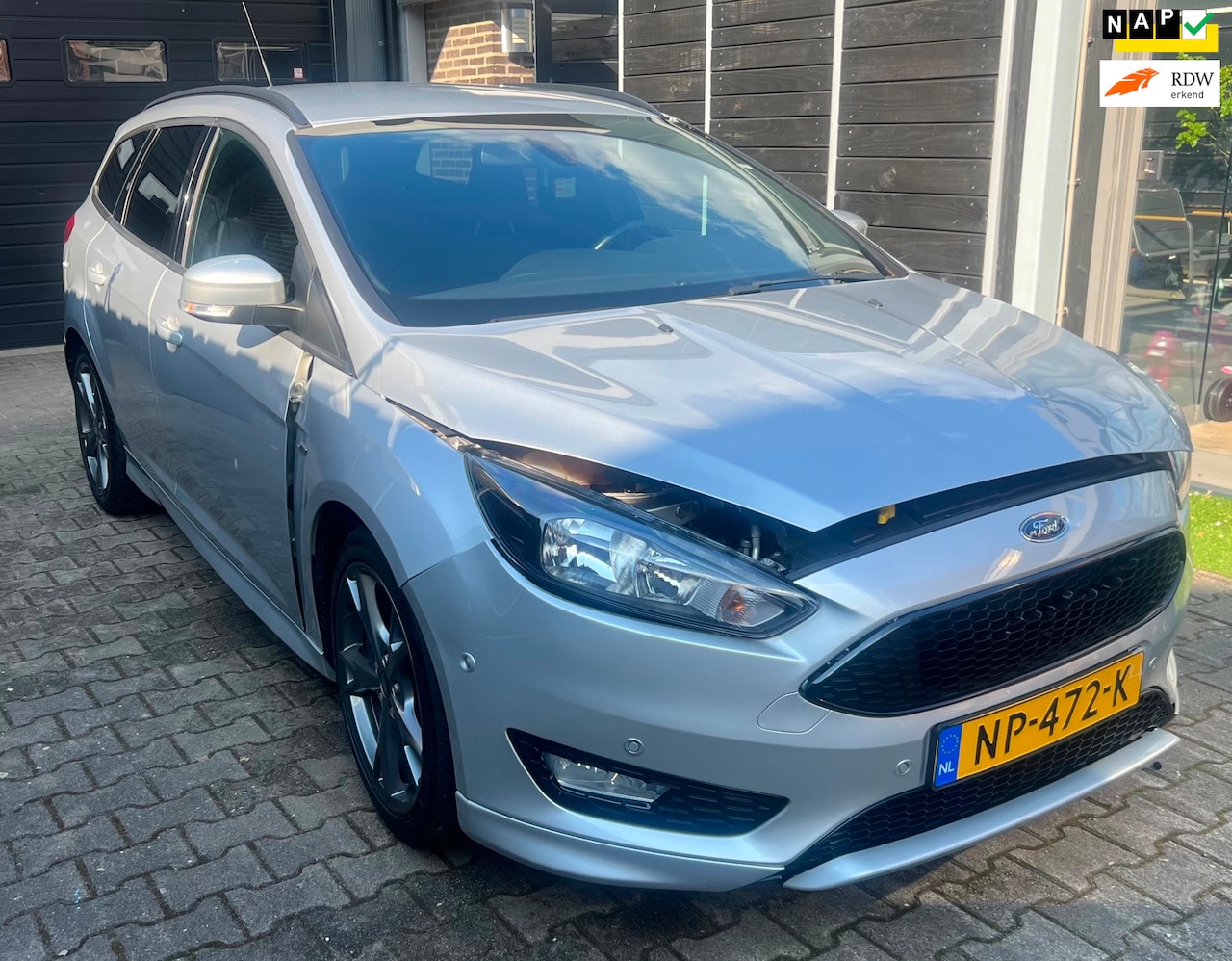 Ford Focus Wagon - 1.5 ST-Line 1.5 ST-Line - AutoWereld.nl
