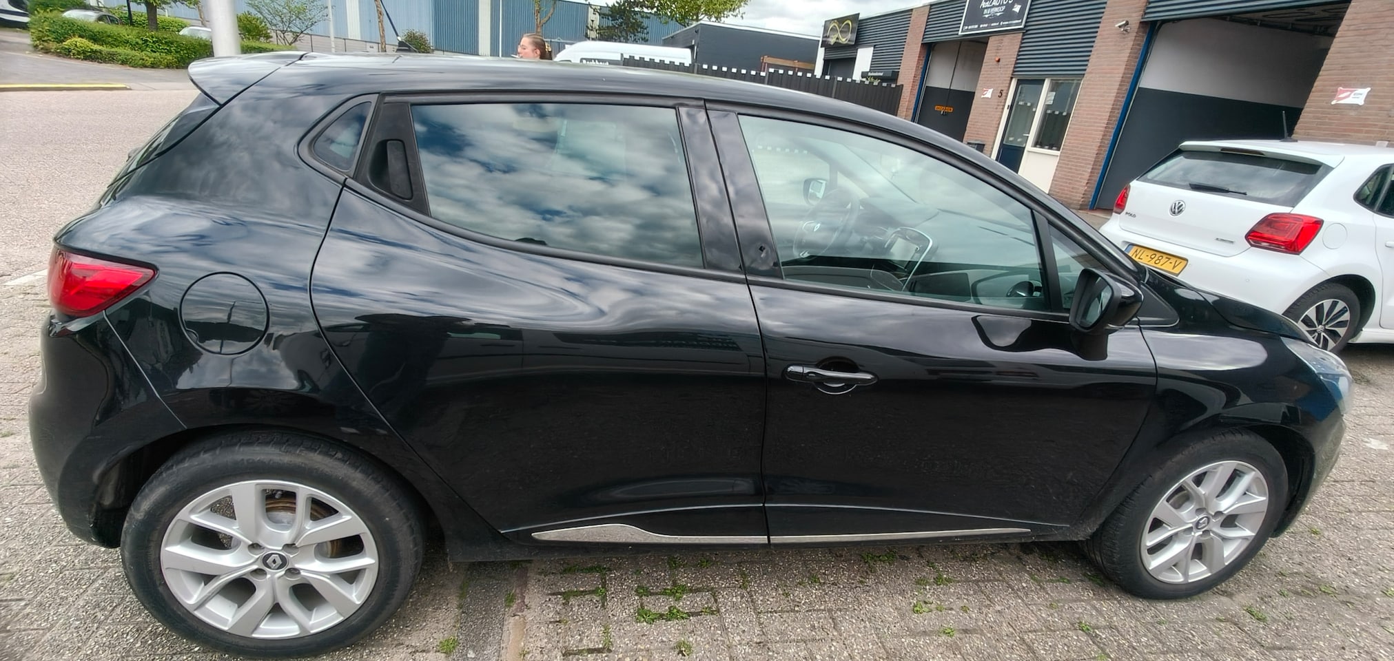 Renault Clio - 1.2 TCe Limited - AutoWereld.nl