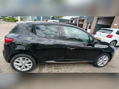 Renault Clio - 1.2 TCe Limited Inclusief garantie pakket