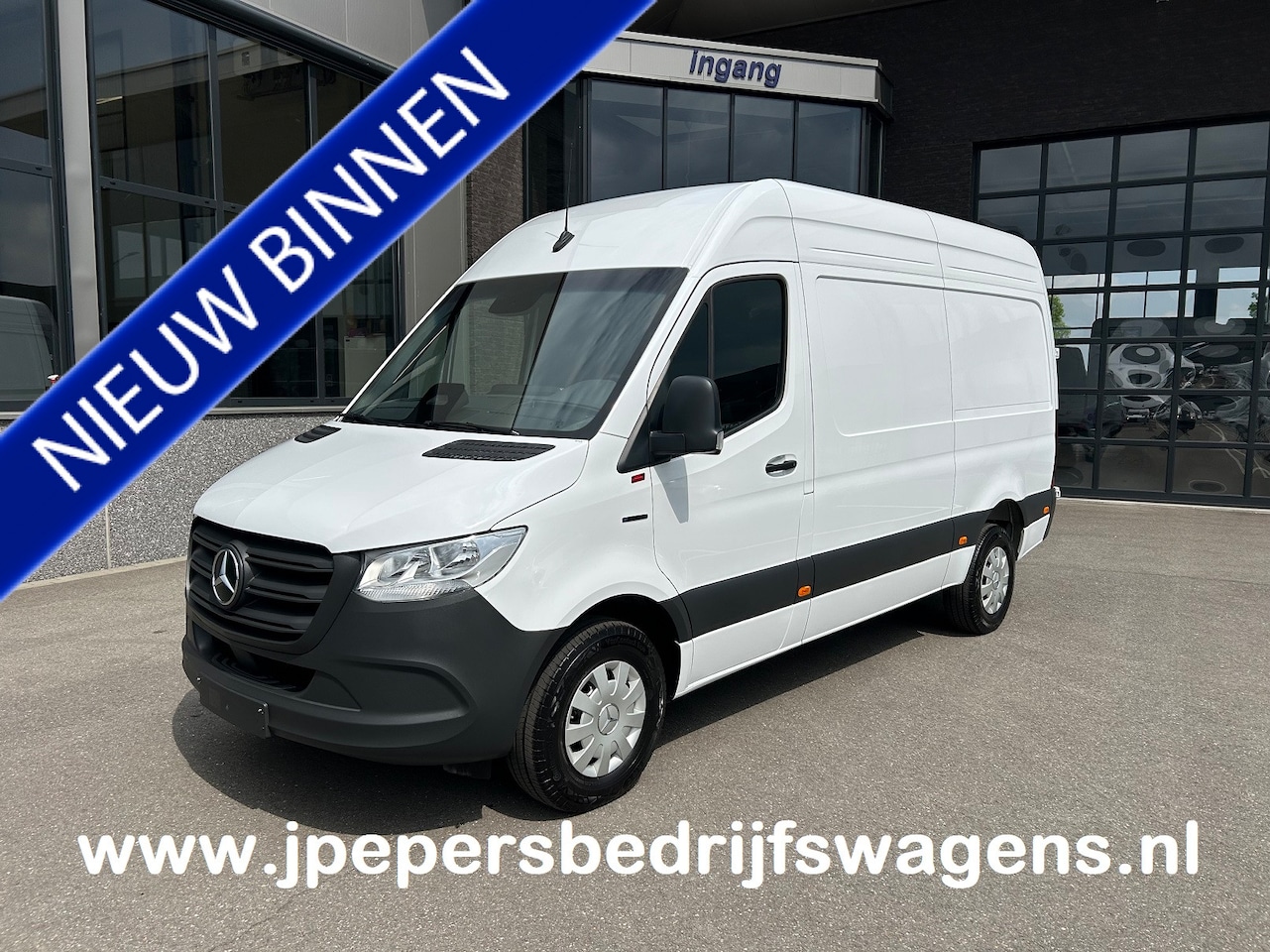 Mercedes-Benz eSprinter - 320 L2 H2 Pro 81kWh / Snel laden 115Kw / Trekhaak / MBUX / Navigatie / Camera / Cruise con - AutoWereld.nl