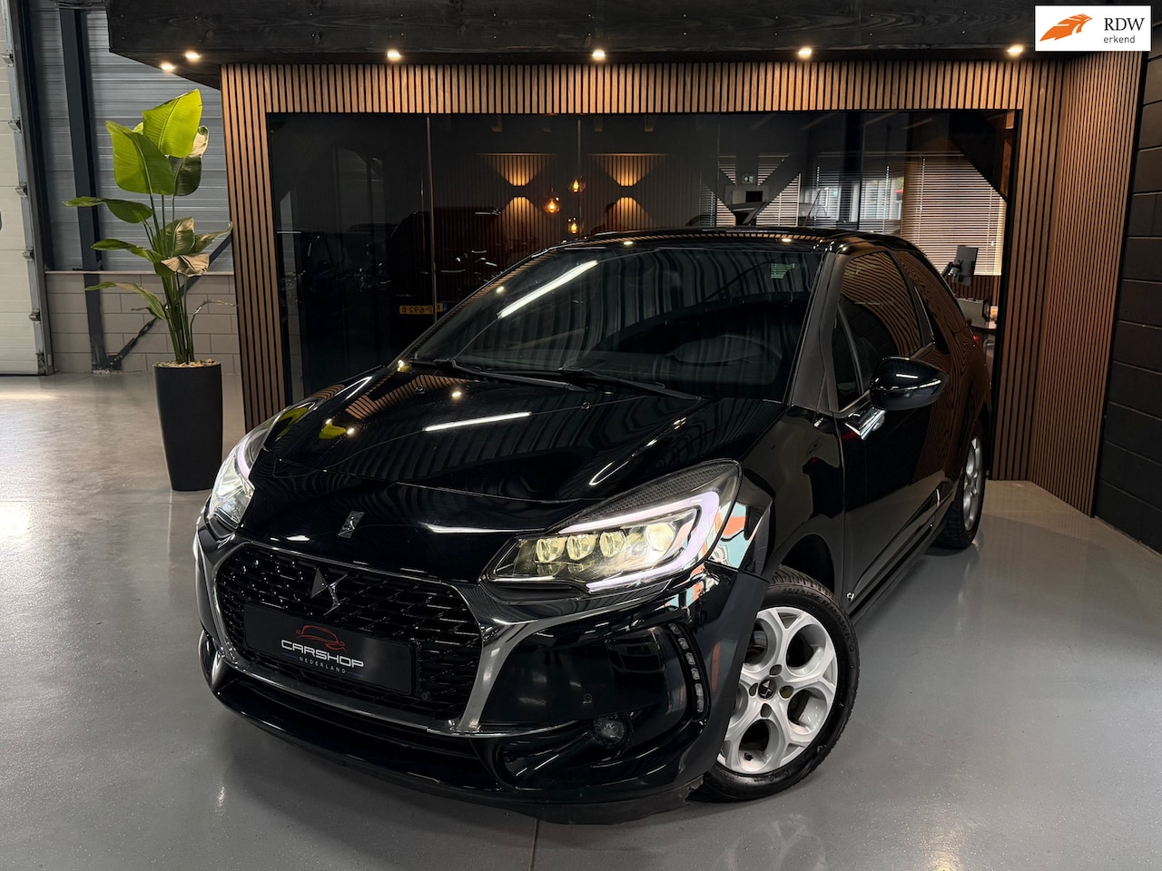 Citroën DS3 - 1.2 VTI PureTech Business CAMERA/PDC/CRUISE/AIRC - AutoWereld.nl