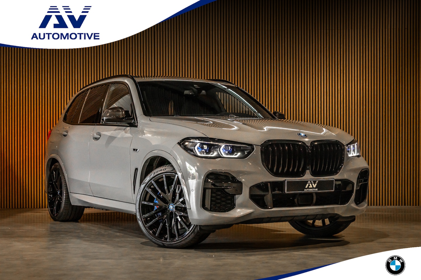 BMW X5 - xDrive45e M-Sport | Panorama | Laser | H&K | Trekhaak | Carbon | ACC | Massage | Stoelvent - AutoWereld.nl