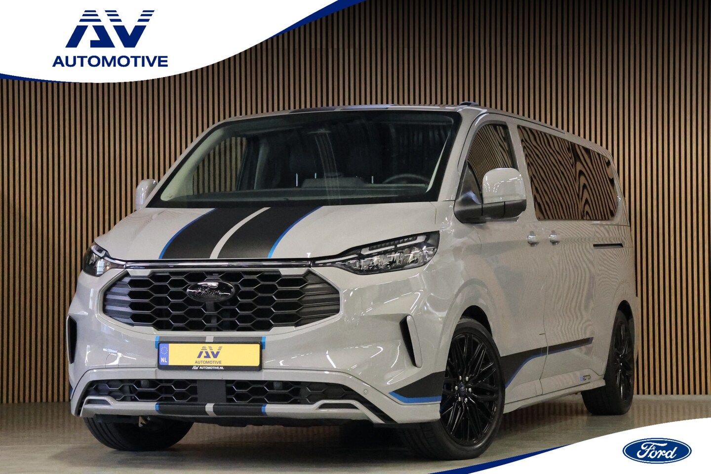 Ford Transit Custom - 2.0 TDCI L2H1 SPORT 170 PK DC | BPM VRIJ | DUBBEL CABINE | 360 CAMERA | ACC | BLIS | NAVIG - AutoWereld.nl