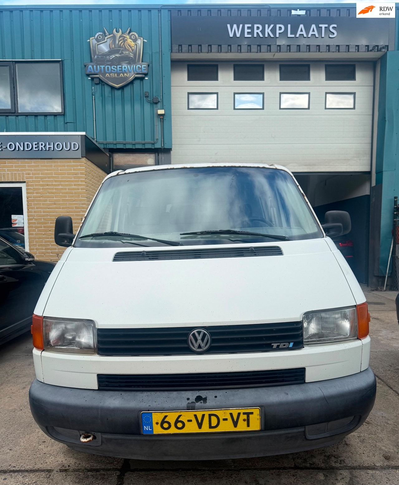 Volkswagen Transporter - 2.5 TDI 332 EXPORT!! ZO MEE GEEN GARANTIE! - AutoWereld.nl