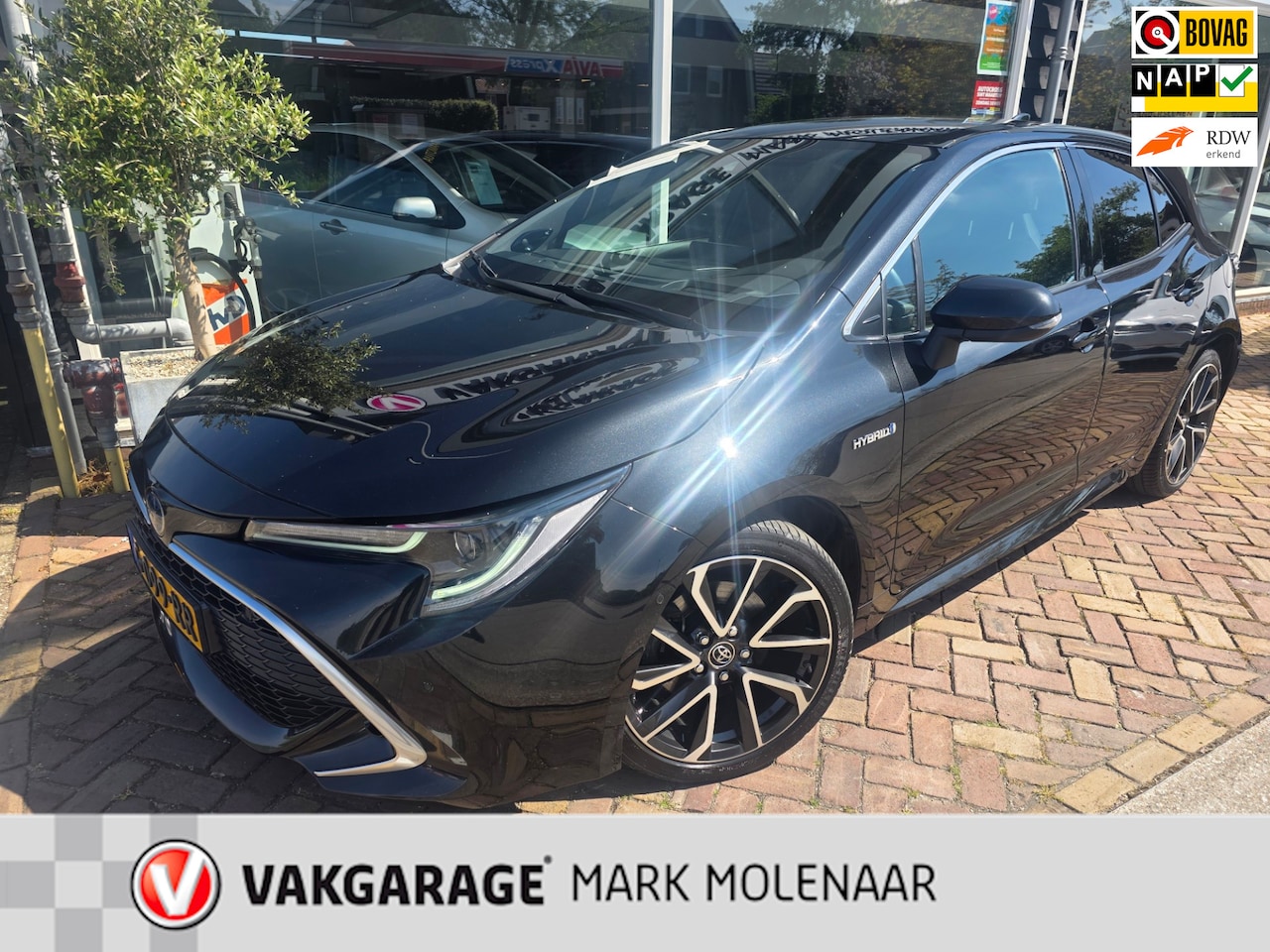 Toyota Corolla - 2.0 Hybrid Sport, Executive JBL - AutoWereld.nl