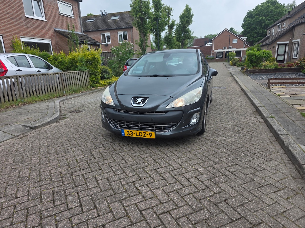 Peugeot 308 - 1.6 VTi XS . - AutoWereld.nl