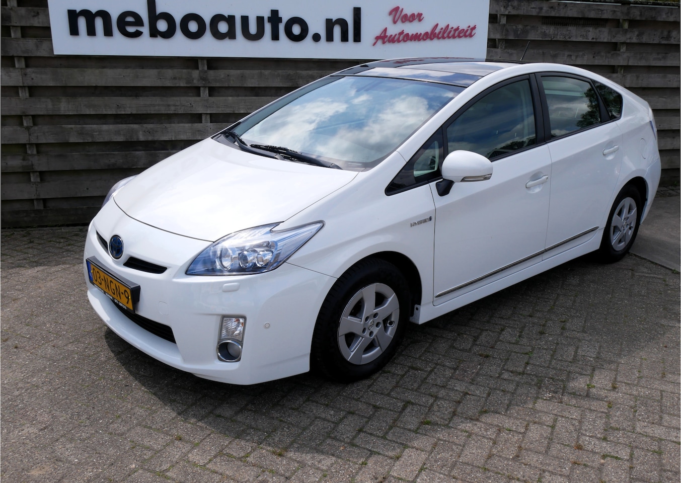 Toyota Prius - 1.8 Executive 1.8 Executive - AutoWereld.nl