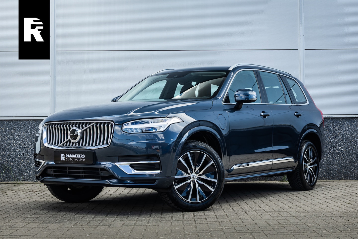 Volvo XC90 - 2.0 T8 Recharge AWD 7 pers / Trekhaak / Harman Kardon / Leder / Adaptieve Cruise / 360 cam - AutoWereld.nl