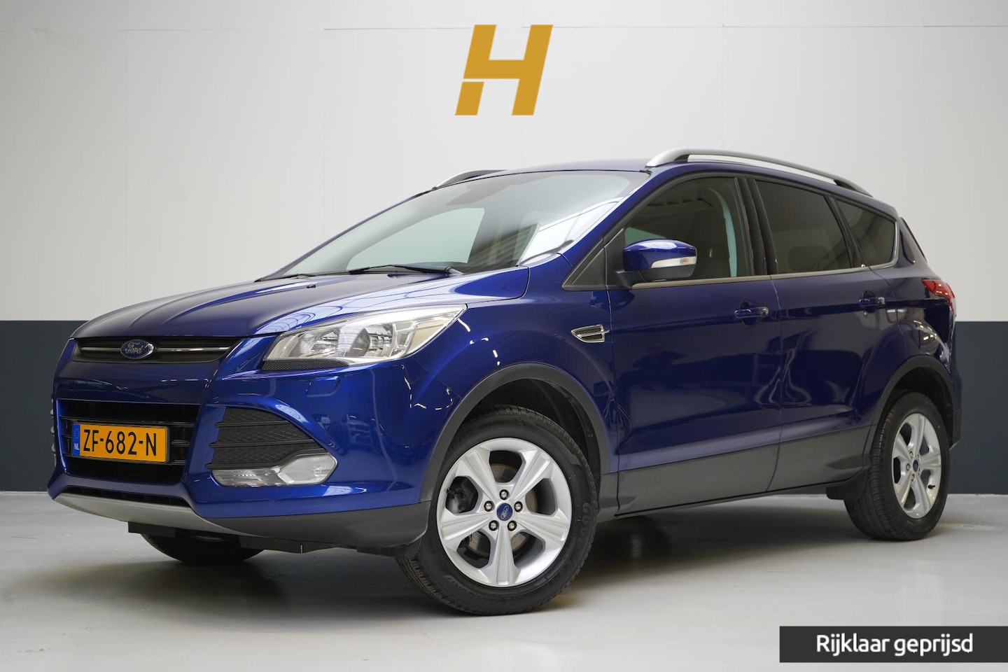 Ford Kuga - 1.5 Titanium | Navigatie | Lm velgen | Trekhaak | Stoelverwarming | Cruise control - AutoWereld.nl