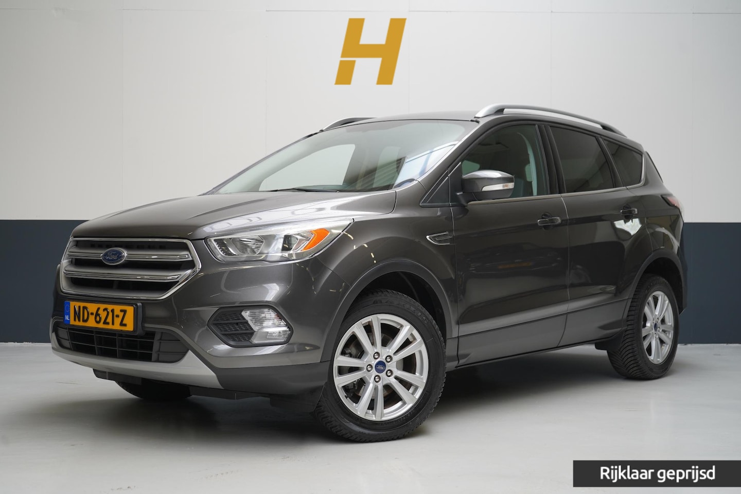 Ford Kuga - 1.5 EcoBoost Trend Ultimate | Trekhaak | Climate control | Cruise control | All-seasonband - AutoWereld.nl