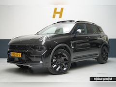 Lynk & Co 01 - 1.5 | Zwart optiek | Panoramadak | Navigatie | Memory | Apple CarPlay