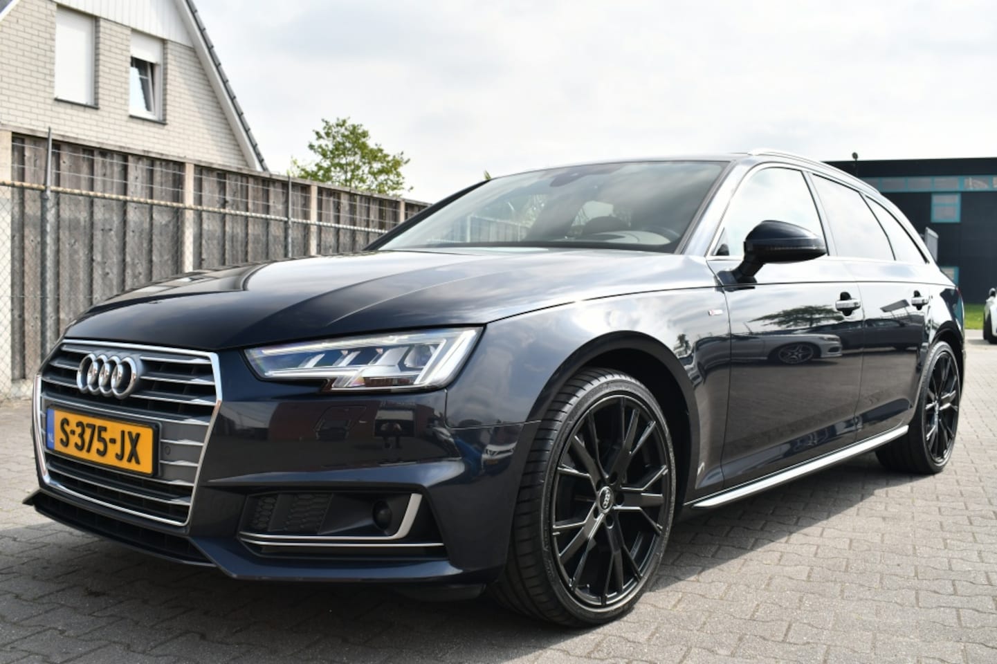 Audi A4 Avant - 2.0 TFSI Ultra 3X-S-LINE VOL! HUD|ACC|B&0|19" - AutoWereld.nl