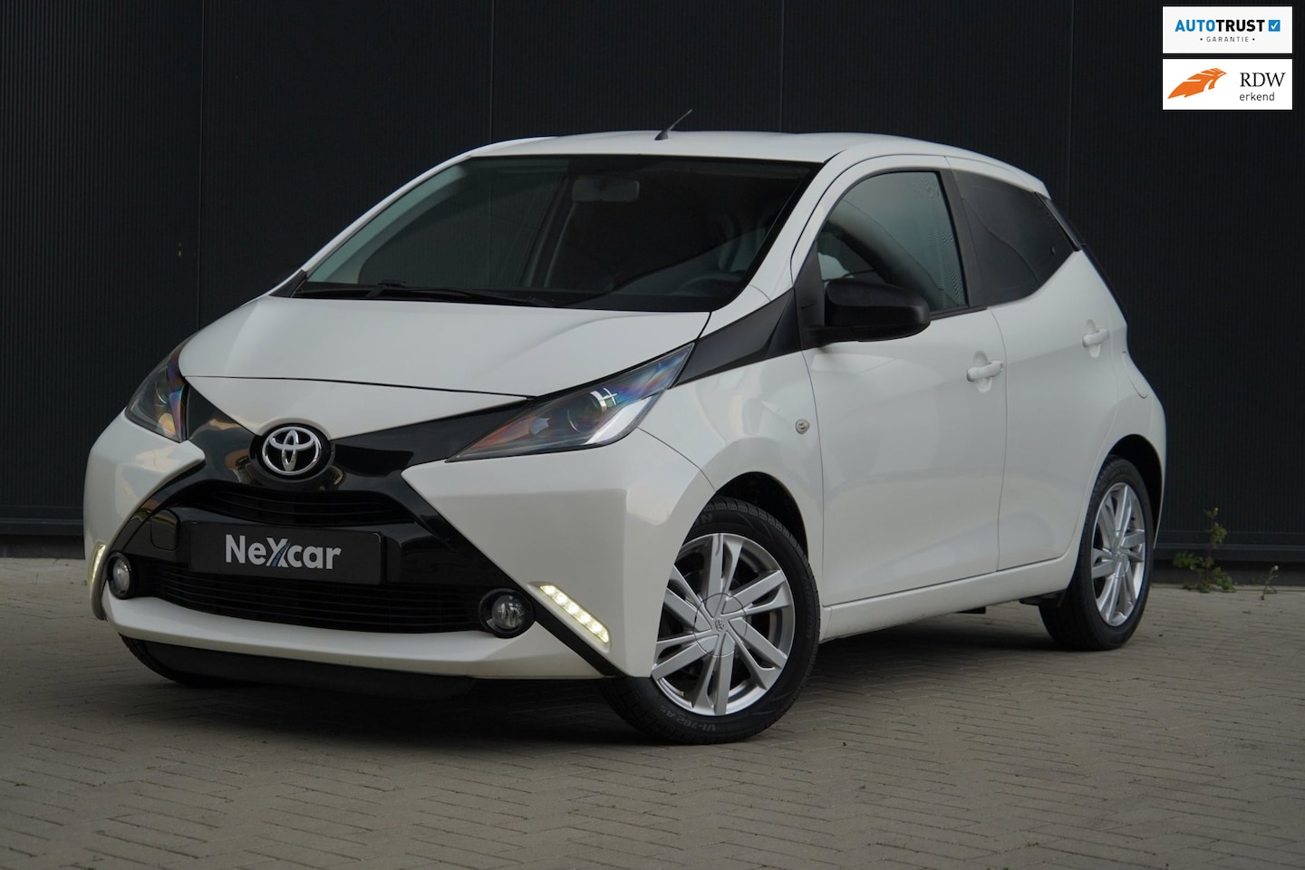 Toyota Aygo X - X-CITE Carplay|5-deurs|Cruise|LM| - AutoWereld.nl