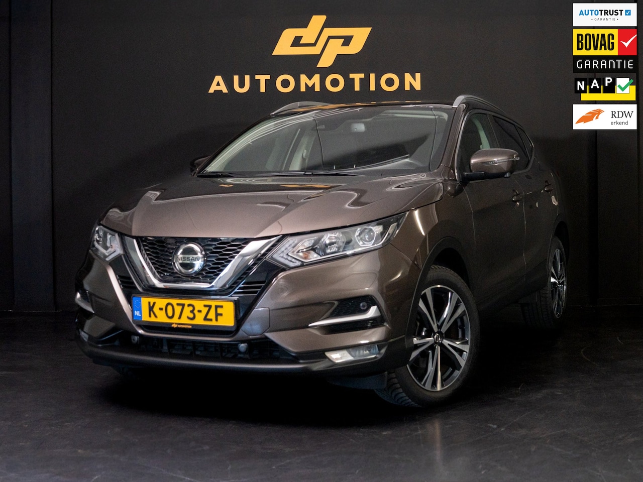 Nissan Qashqai - 1.3 DIG-T Design Edition | 1e Eig | Pano | Navi | 360 Cam | Parkeersensoren | Lane assist - AutoWereld.nl