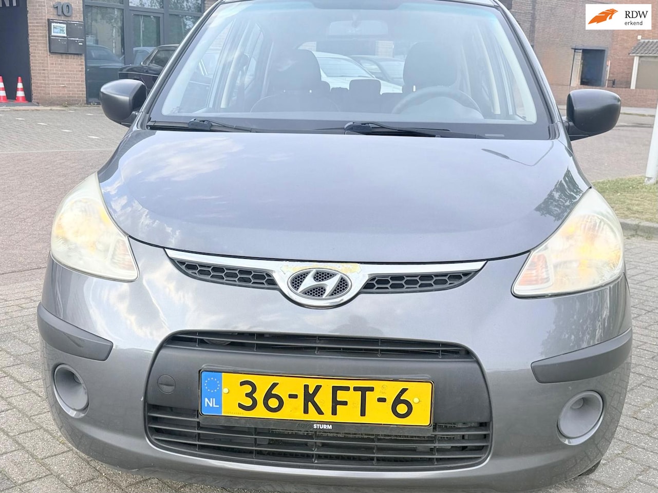 Hyundai i10 - 1.1 Benzine - Airco - APK 11-2026 - AutoWereld.nl
