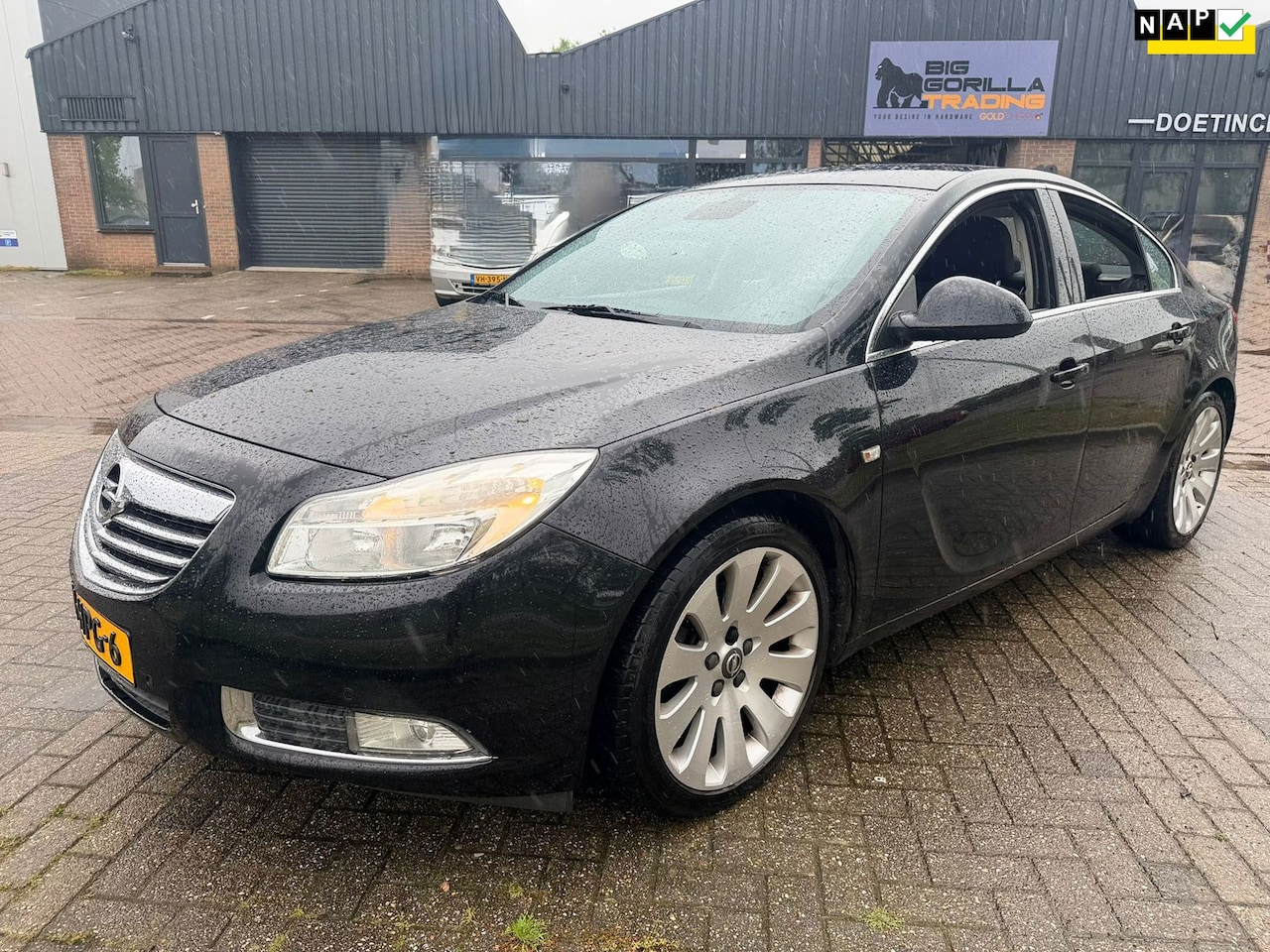 Opel Insignia - 2.0 Turbo Benzine - Automaat - 220 PK - APK - AutoWereld.nl