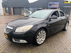 Opel Insignia - 2.0 Turbo Benzine - Automaat - 220 PK - APK