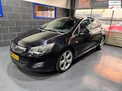 Opel Astra - 1.4 Turbo Sport - Airco - Navi - Stuur & Stoelverwarming - Cruise Control - LM velgen - Nw