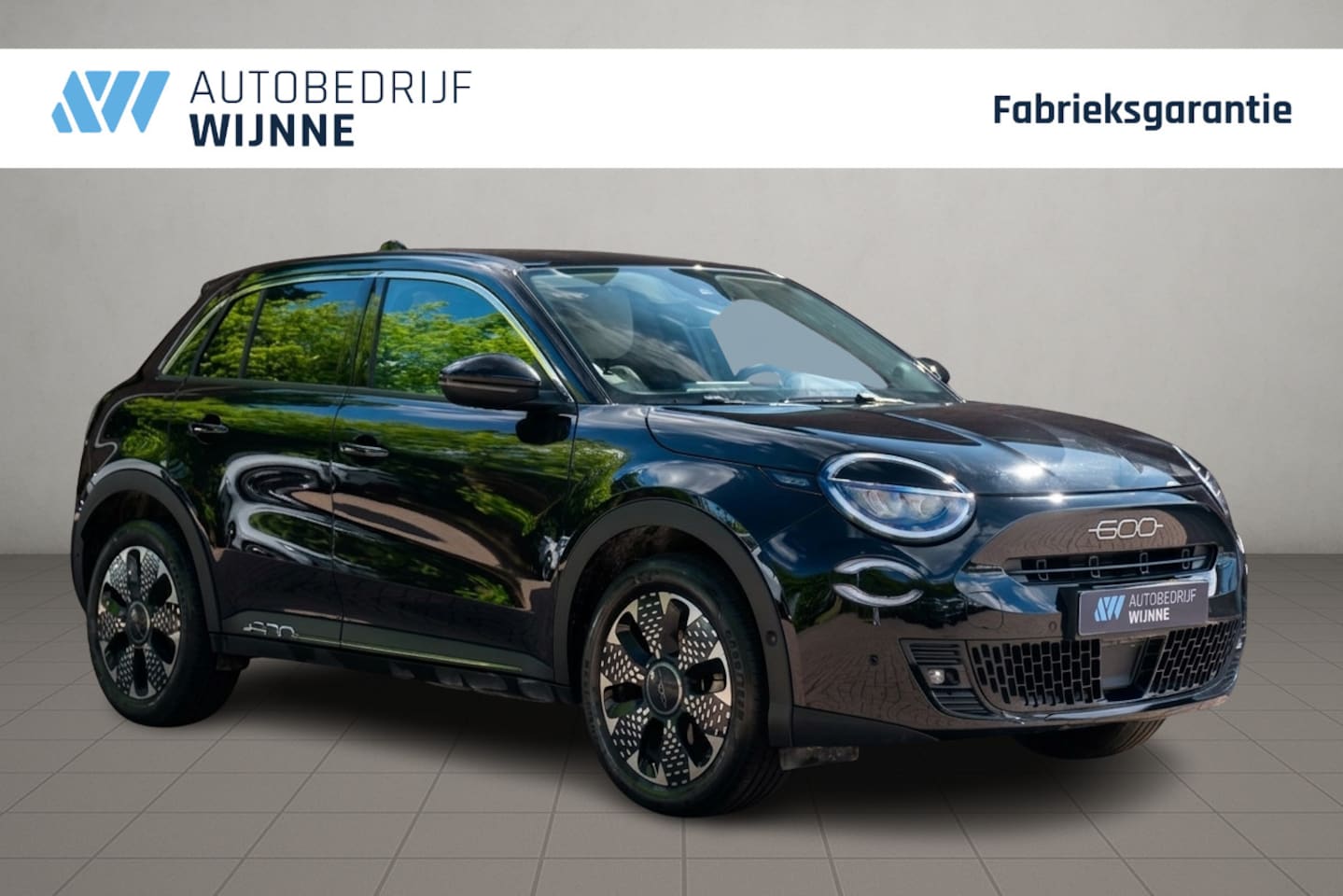 Fiat 600 - 1.2 Hybrid 110pk DCT6 La Prima | Navi | App Connect | Adaptive Cruise | Climate | Keyless - AutoWereld.nl