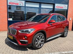 BMW X1 - S Drive 2.0i 192pk Automaat Orange Edition III / Lederen verw. sportstoelen / Glazen sch.