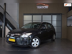 Hyundai i30 - 1.4i Active Cool