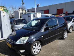 Ford Fiesta - 1.3-8V Culture airco sport velgen