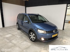 Volkswagen Touran Cross - 1.4 TSI VOL NAVI