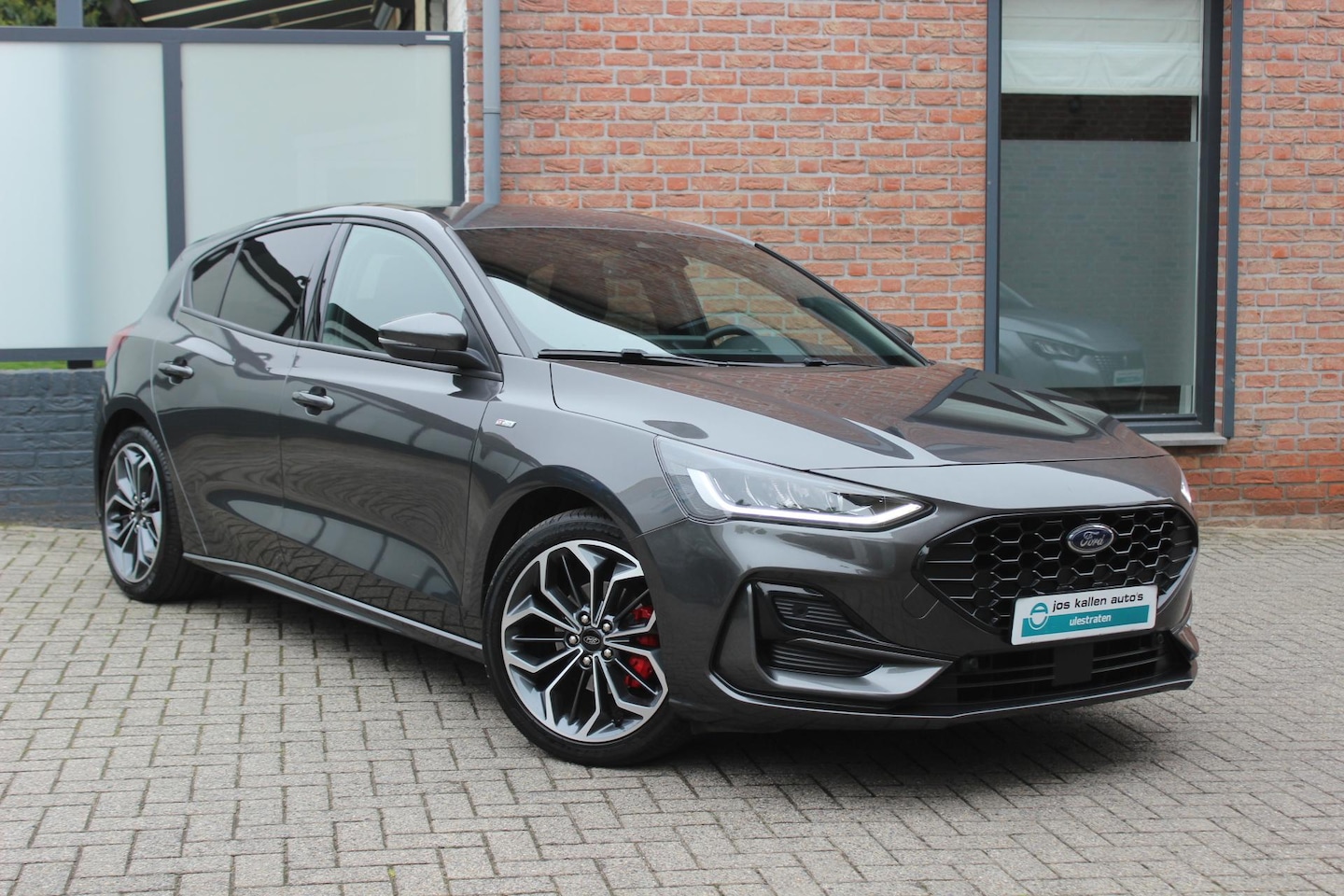 Ford Focus - 1.0 EcoBoost Hybrid ST Line X Winter Pack, 18", Afn Trekhaak, Carplay/Navigatie, Led, Lede - AutoWereld.nl
