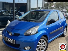 Toyota Aygo - 1.0-12V Access | NL Auto | Airco | 2 Sleutels | Onderhoudshistorie | APK tot 16-04-2027 |