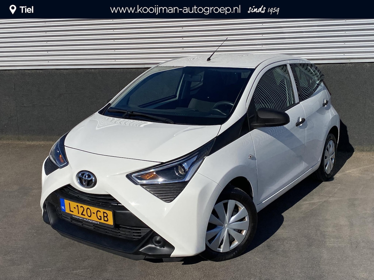 Toyota Aygo - 1.0 VVT-i x-fun Nederlandse auto, start/stop systeem, airconditioning, centrale deurvergre - AutoWereld.nl