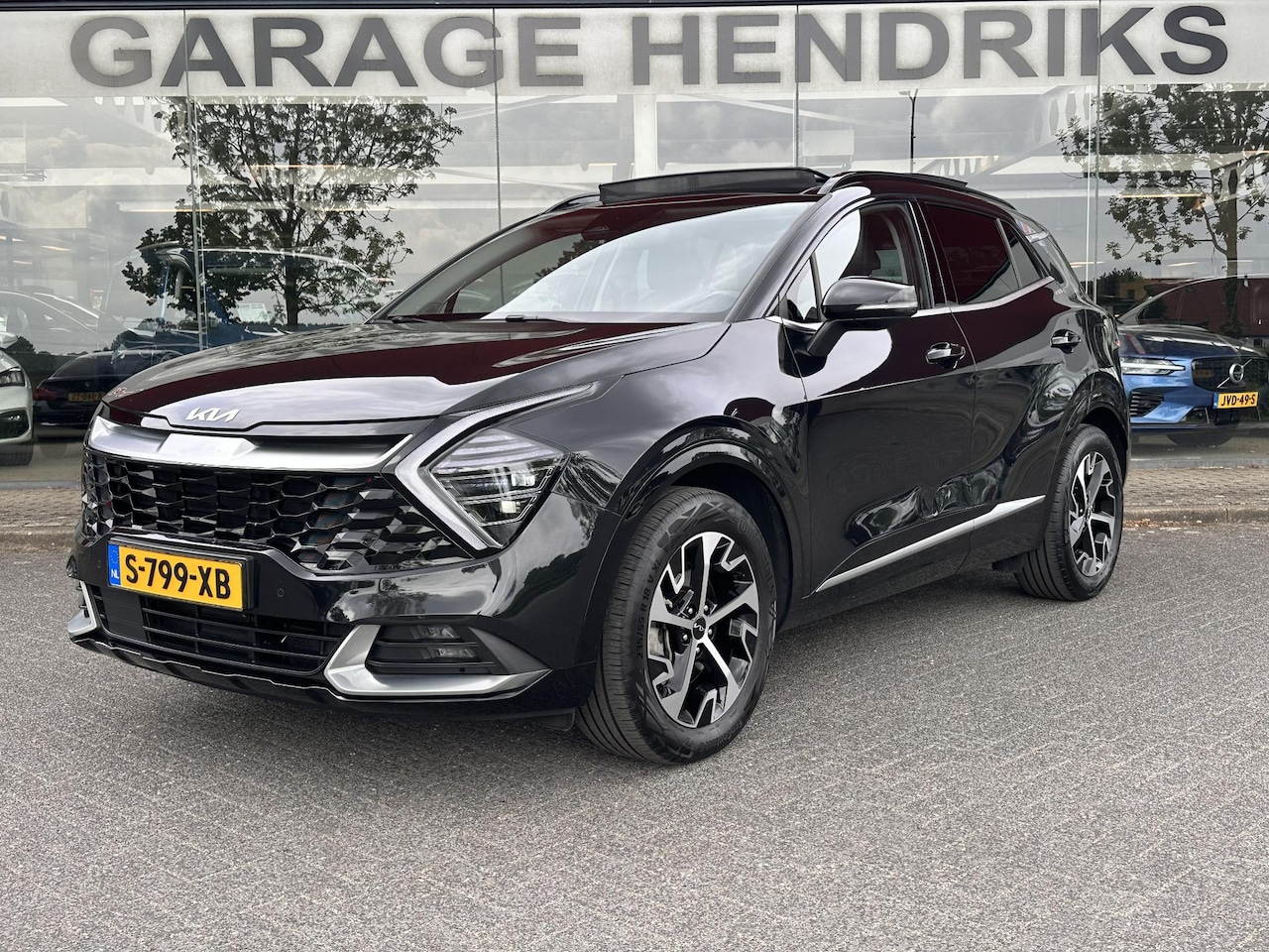 Kia Sportage - 1.6 T-GDi HEV DynamicPlus Line Sky | Pano | Full LED | Adaptive CC | Climate | - AutoWereld.nl