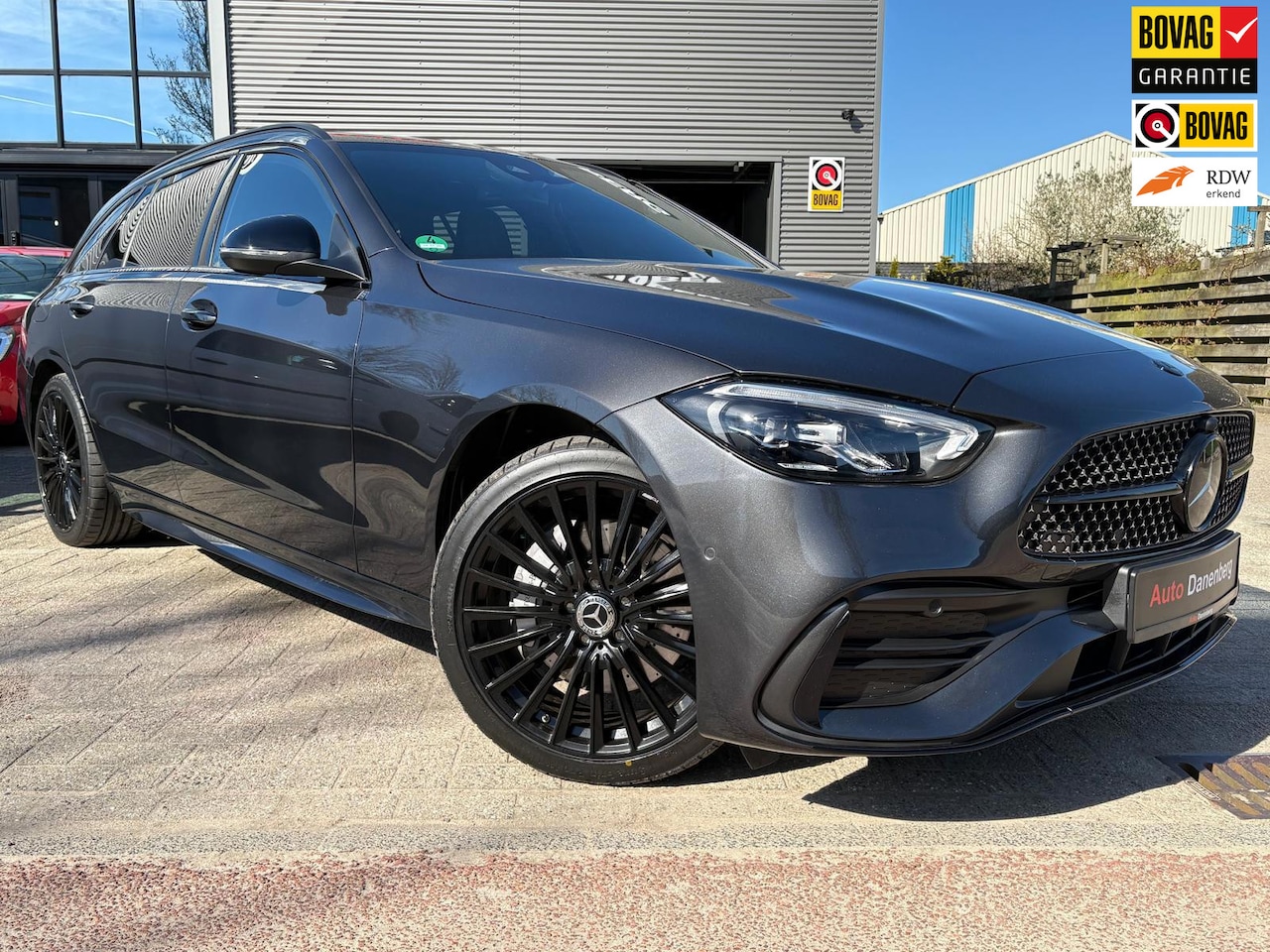 Mercedes-Benz C-klasse - C300 e AMG LINE, 1e eig, Garantie! BLACK-LINE - AutoWereld.nl