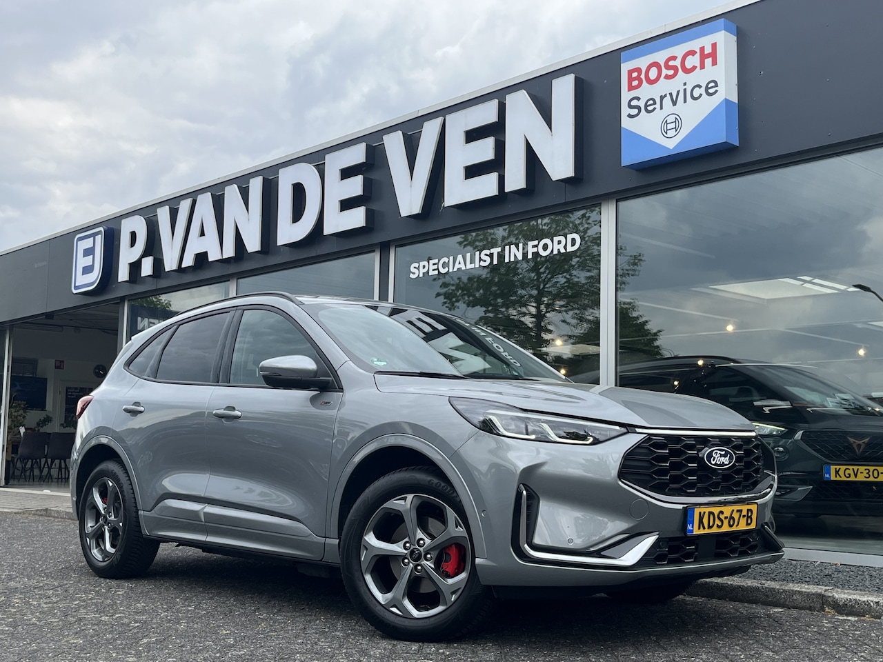 Ford Kuga - 2.5 Plug-in Hybride ST-Line X 243pk e-CVT Automaat | 4381 | E-Trekhaak | Coast-to-Coast Ma - AutoWereld.nl