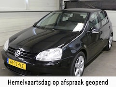 Volkswagen Golf - 1.6 FSI Turijn - Airco - 5 deurs - Cruise Control
