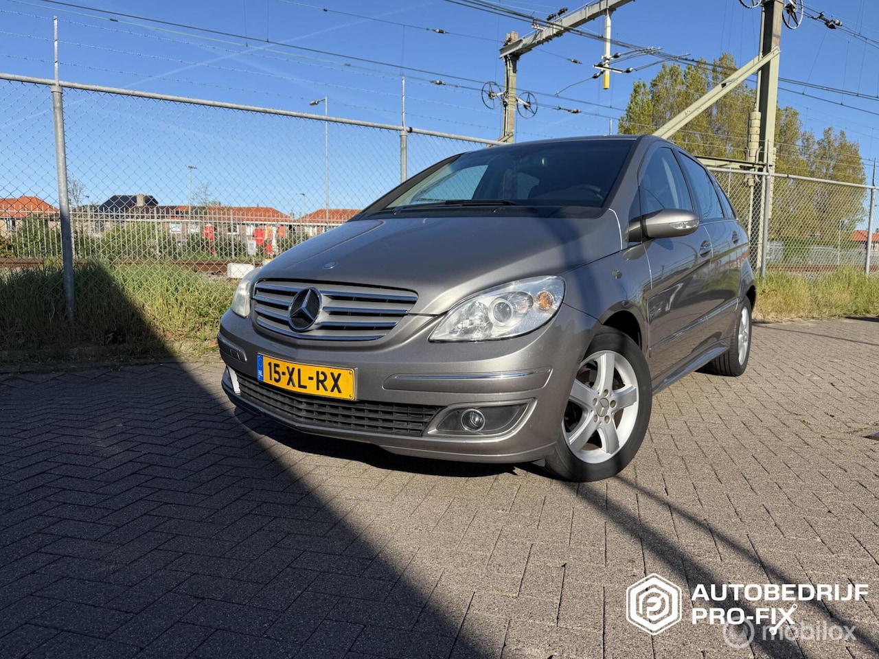 MERCEDES-BENZ B 170