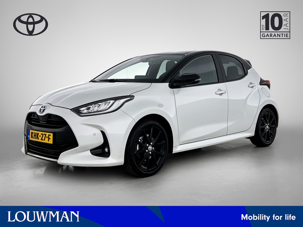 Toyota Yaris - 1.5 Hybrid Executive | BTW Voertuig | Head-up display | Lederen bekleding | - AutoWereld.nl