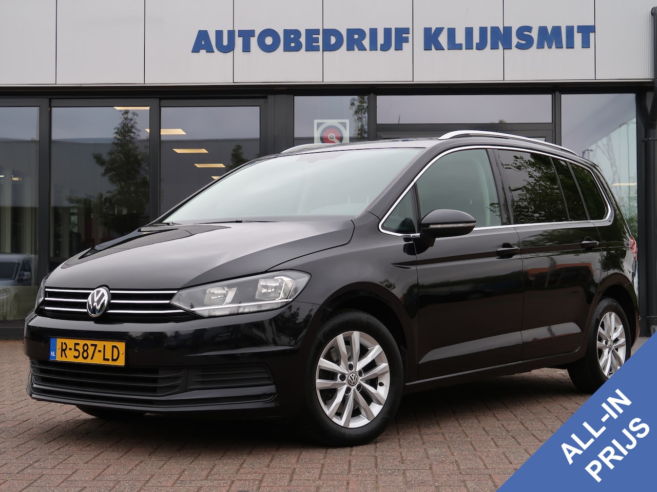 Volkswagen Touran - 1.4 TSI AUT. Comfortline 7 Pers. | Panoramadak | Camera | - AutoWereld.nl