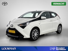 Toyota Aygo - 1.0 VVT-i x-play Automaat | Nederlandse Auto | Goed Onderhouden | Camera | Apple Carplay /