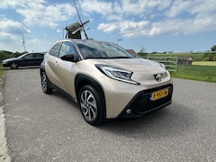 Toyota Aygo X - 1.0 VVT-i S-CVT Pulse 1e eigenaar
