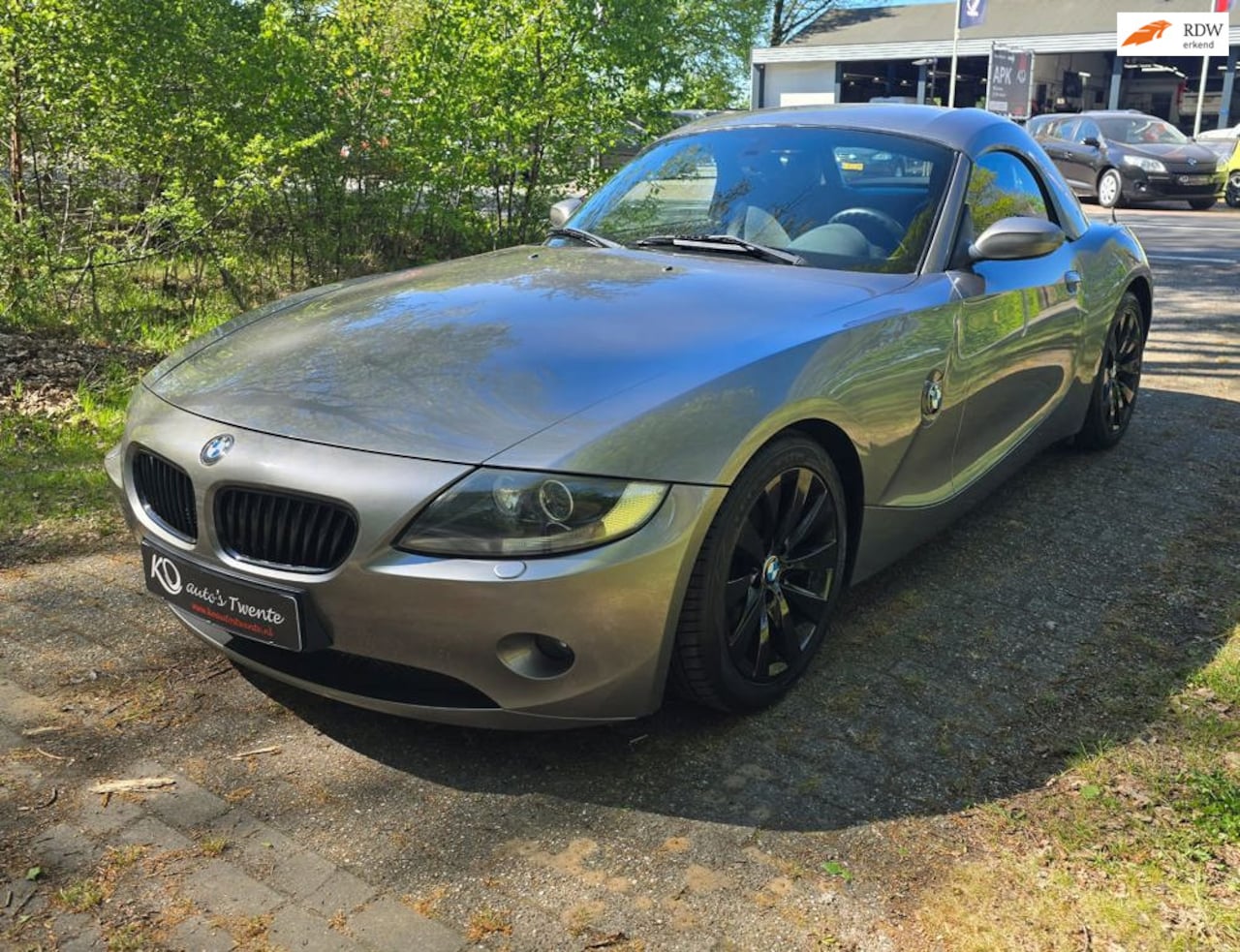 BMW Z4 Roadster - 2.2i Pure 2.2i Pure - AutoWereld.nl