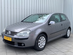 Volkswagen Golf - 1.6 FSI Comfortline|Nieuwe Apk|Airco|