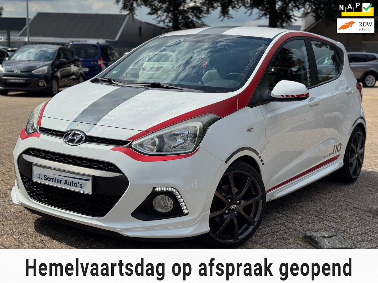 Hyundai i10 - 1.2i SPORT EDITION LED AIRCO STUUR/STOELVERW. 87PK - AutoWereld.nl