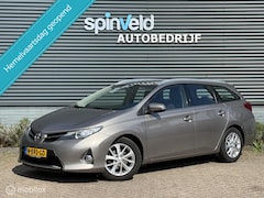 Toyota Auris - 1.3 Aspiration -Camera - Trekhaak - Climate