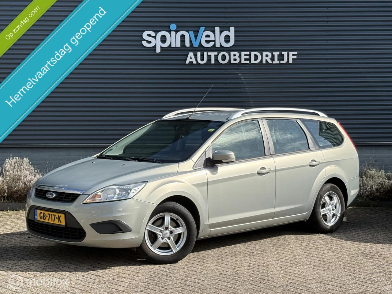 Ford Focus Wagon - 1.6 Trend - Airco - Parkeersensoren achter - - AutoWereld.nl