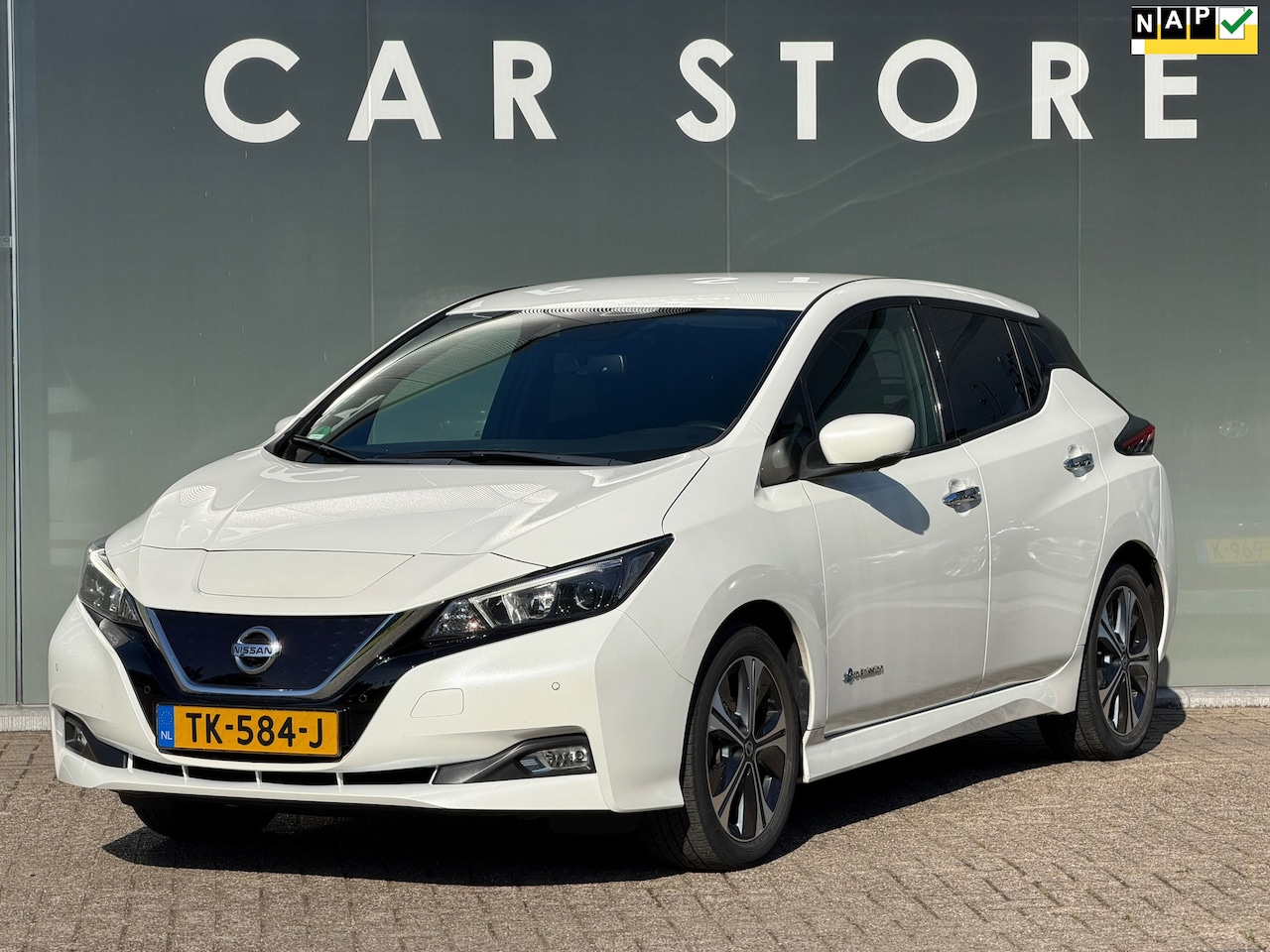 Nissan LEAF - N-Connecta 40 kWh Dealer onderhouden SOH 89,36% - AutoWereld.nl